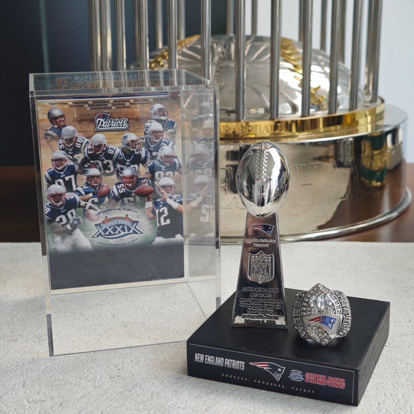 2005 New England Patriots Super Bowl XXXIX Championship Trophy Display Case
