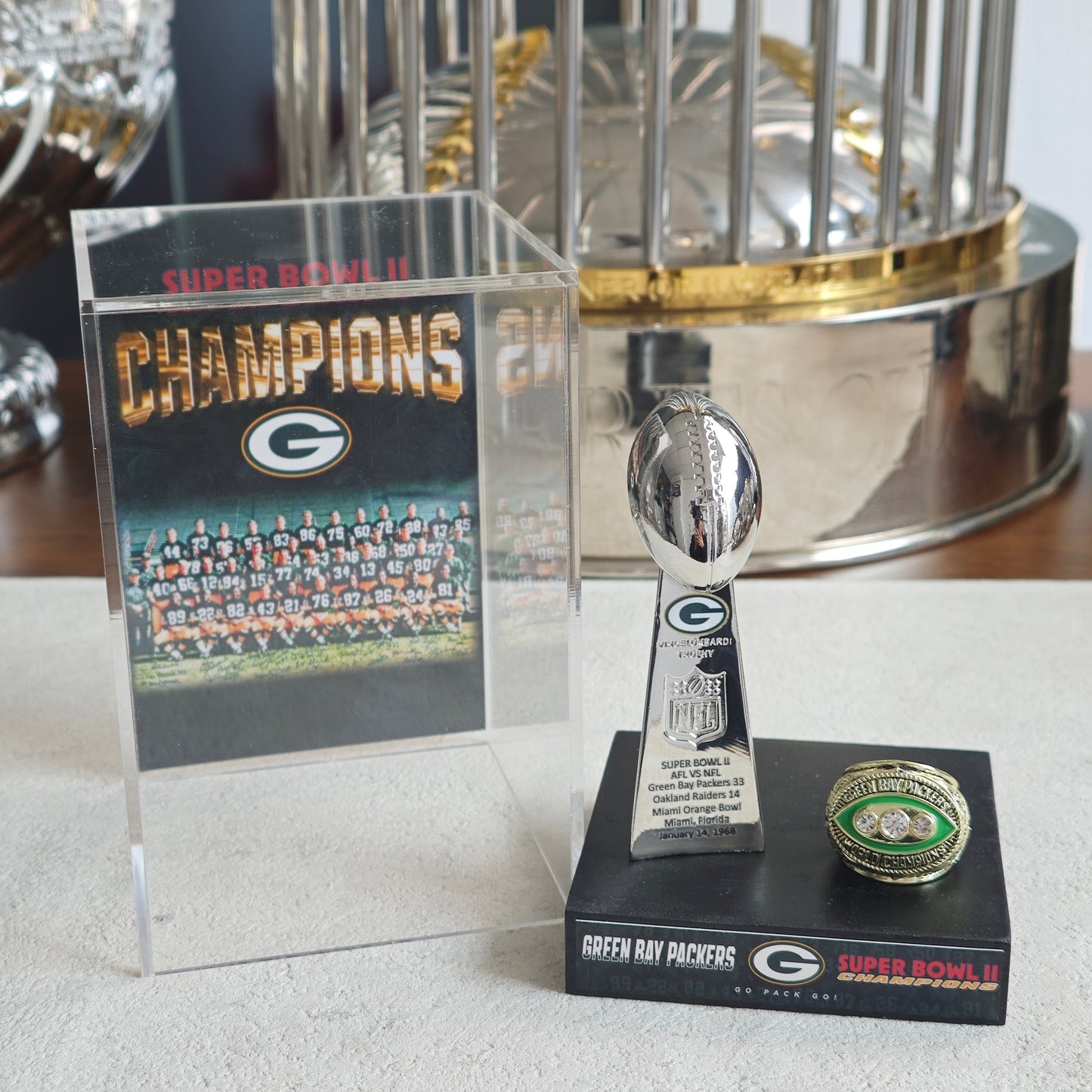 1968 Green Bay Packers Super Bowl II Championship Trophy Display Case