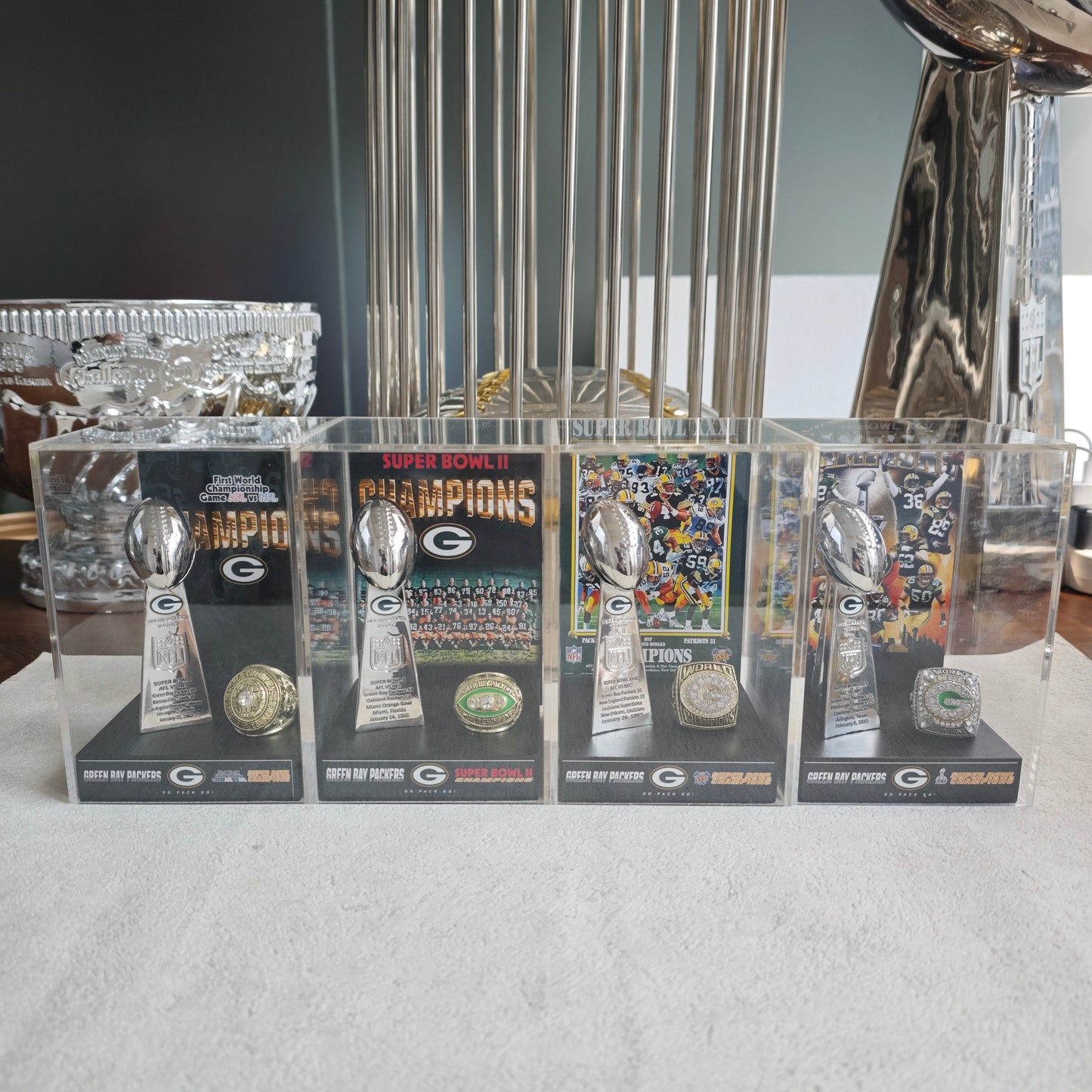 1968 Green Bay Packers Super Bowl II Championship Trophy Display Case
