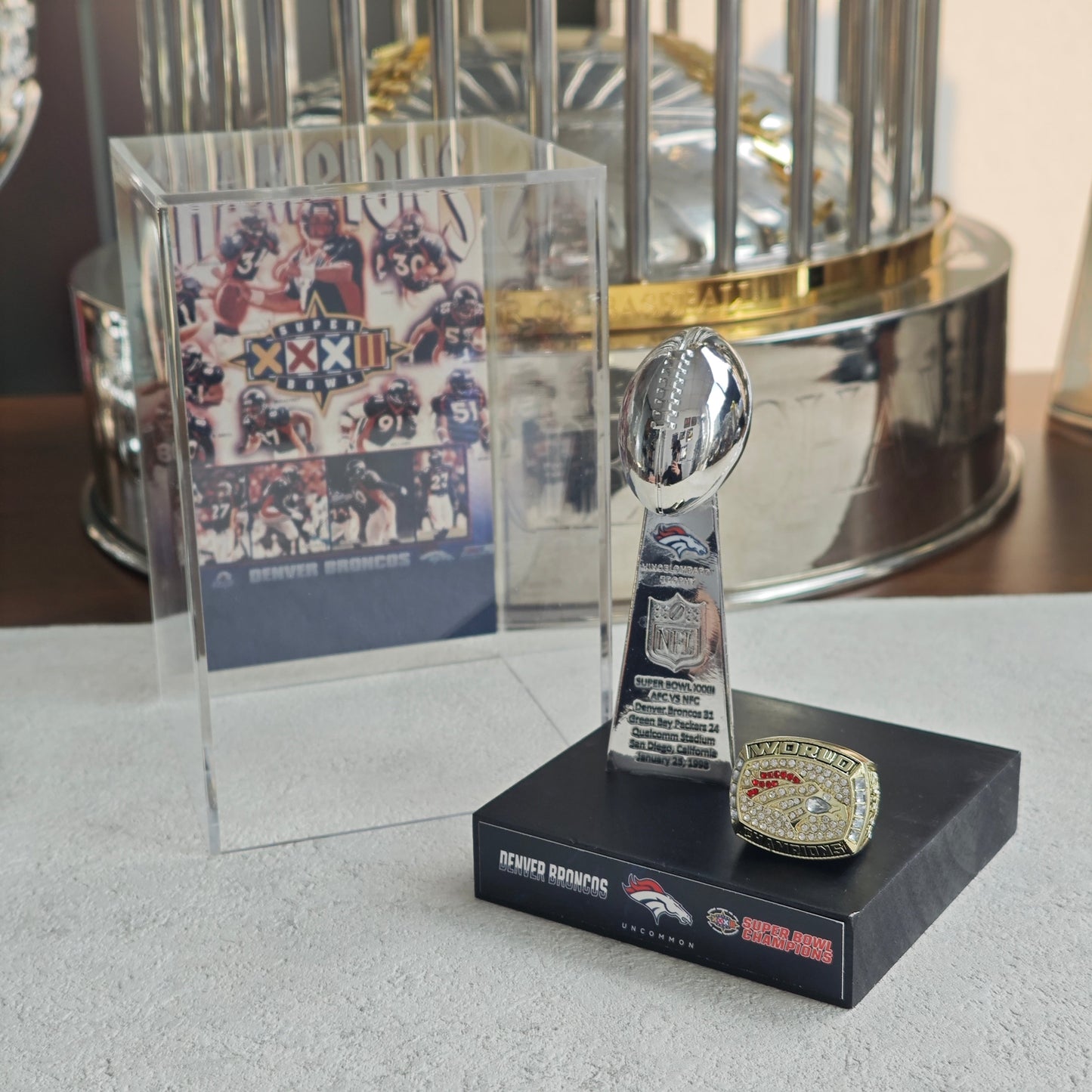 1998 Denver Broncos Super Bowl XXXII Championship Trophy Display Case