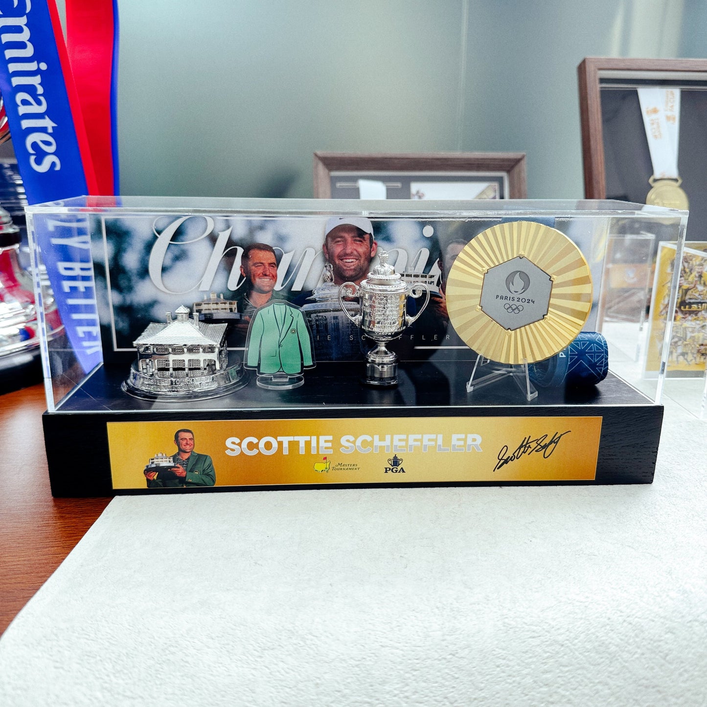 Scottie Scheffler Golf Grand Slam Trophy  Display Case[Trophies Included]