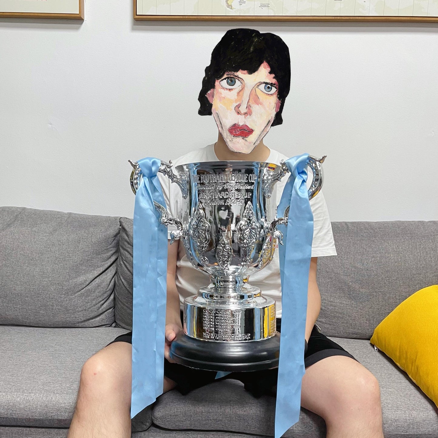 League Cup Carabao Cup Trophy(Only 42cm With 2024-25 Newcastle United  Engraved On the Base) )