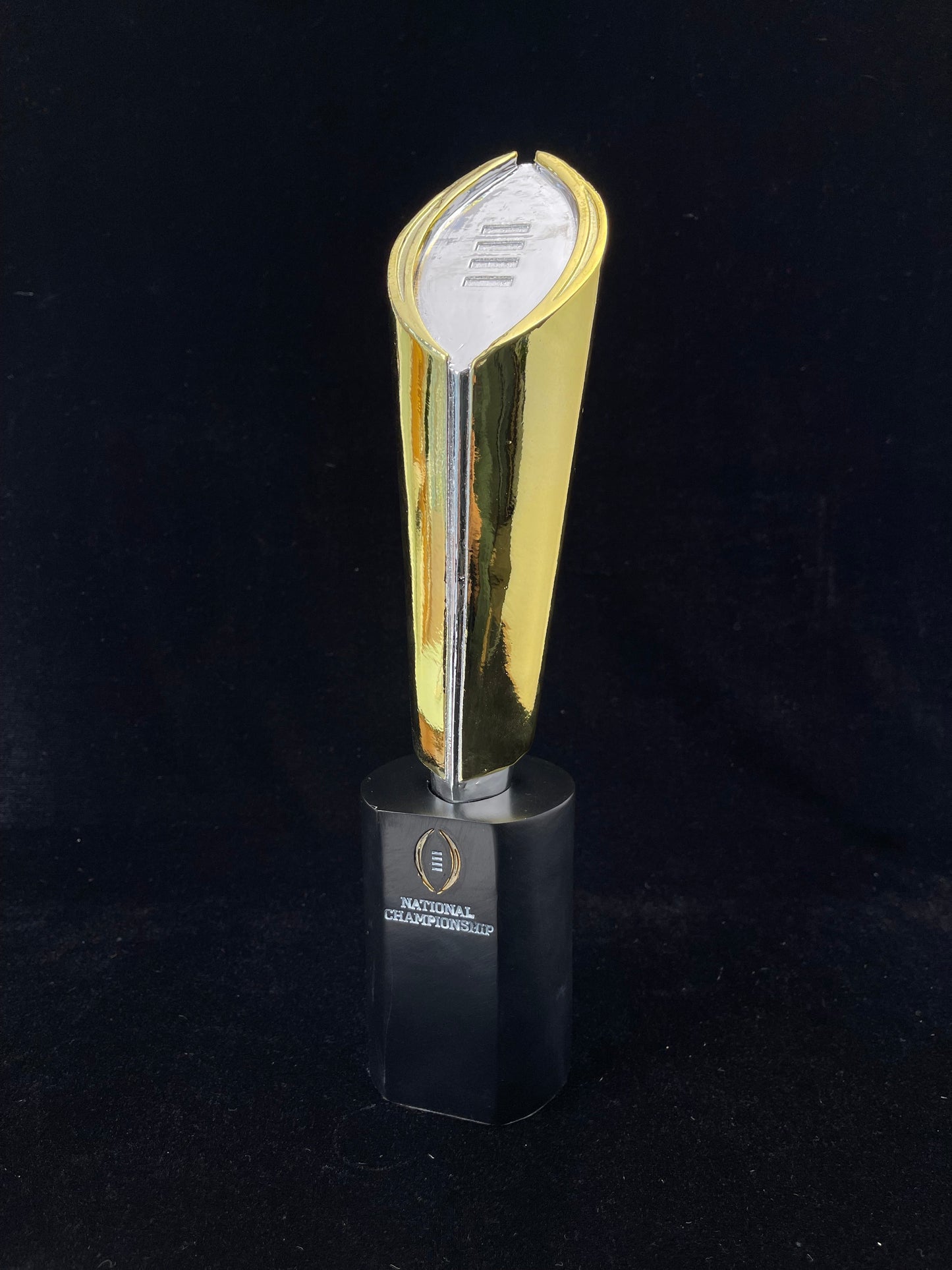 [NCAAF] [Blank Version]  National Championship Trophy Replica