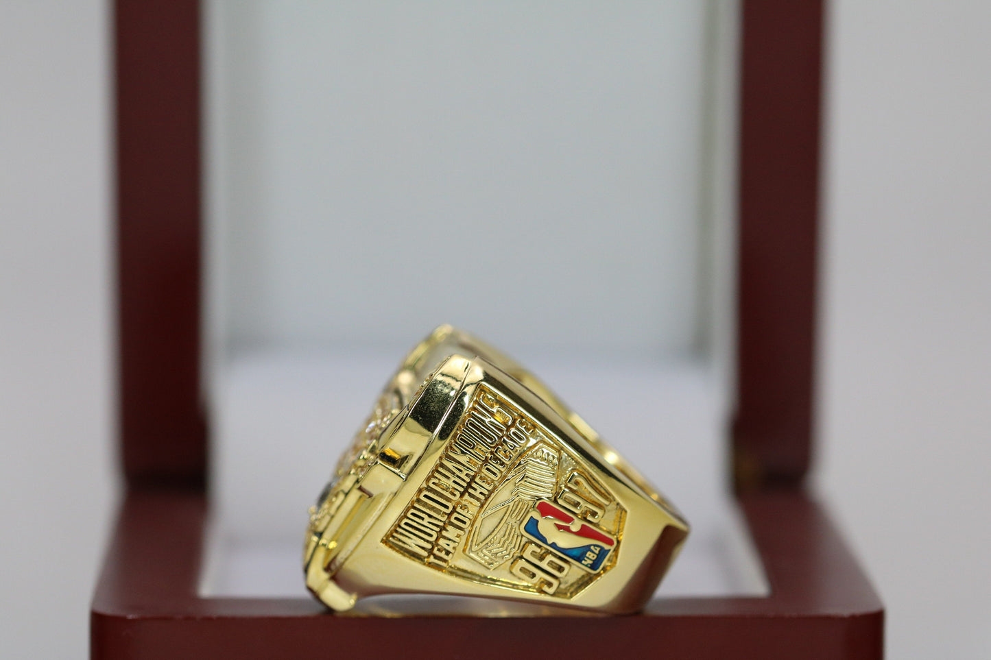 1997 Chicago Bulls Championship Ring - Premium Series