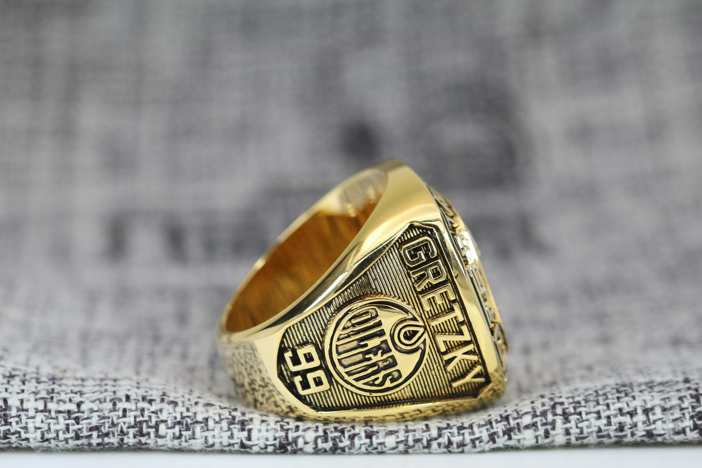 1988 Edmonton Oilers Stanley Cup Ring - Premium Series