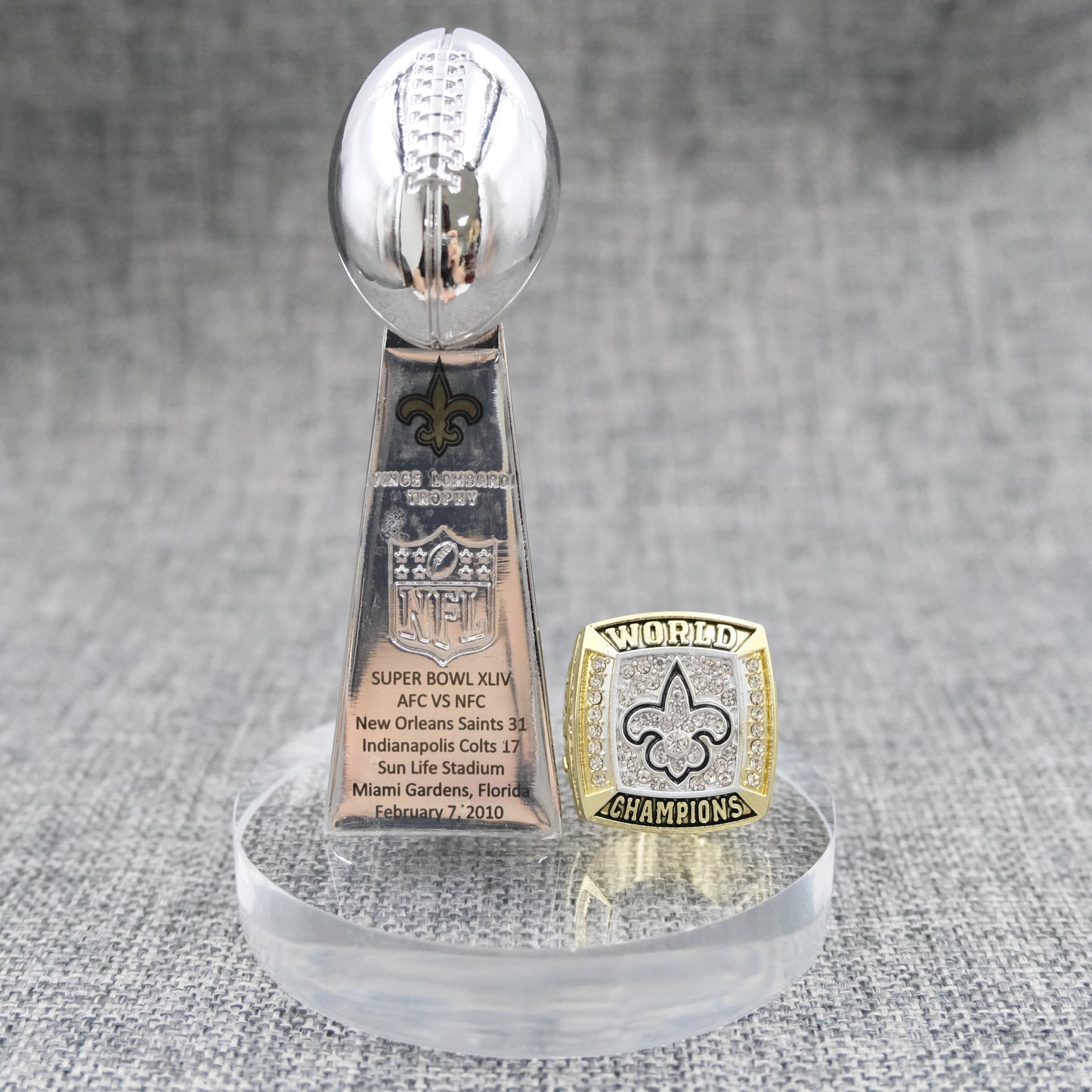 [New Orleans Saints]  Trophy and Ring Set + Box NFL
